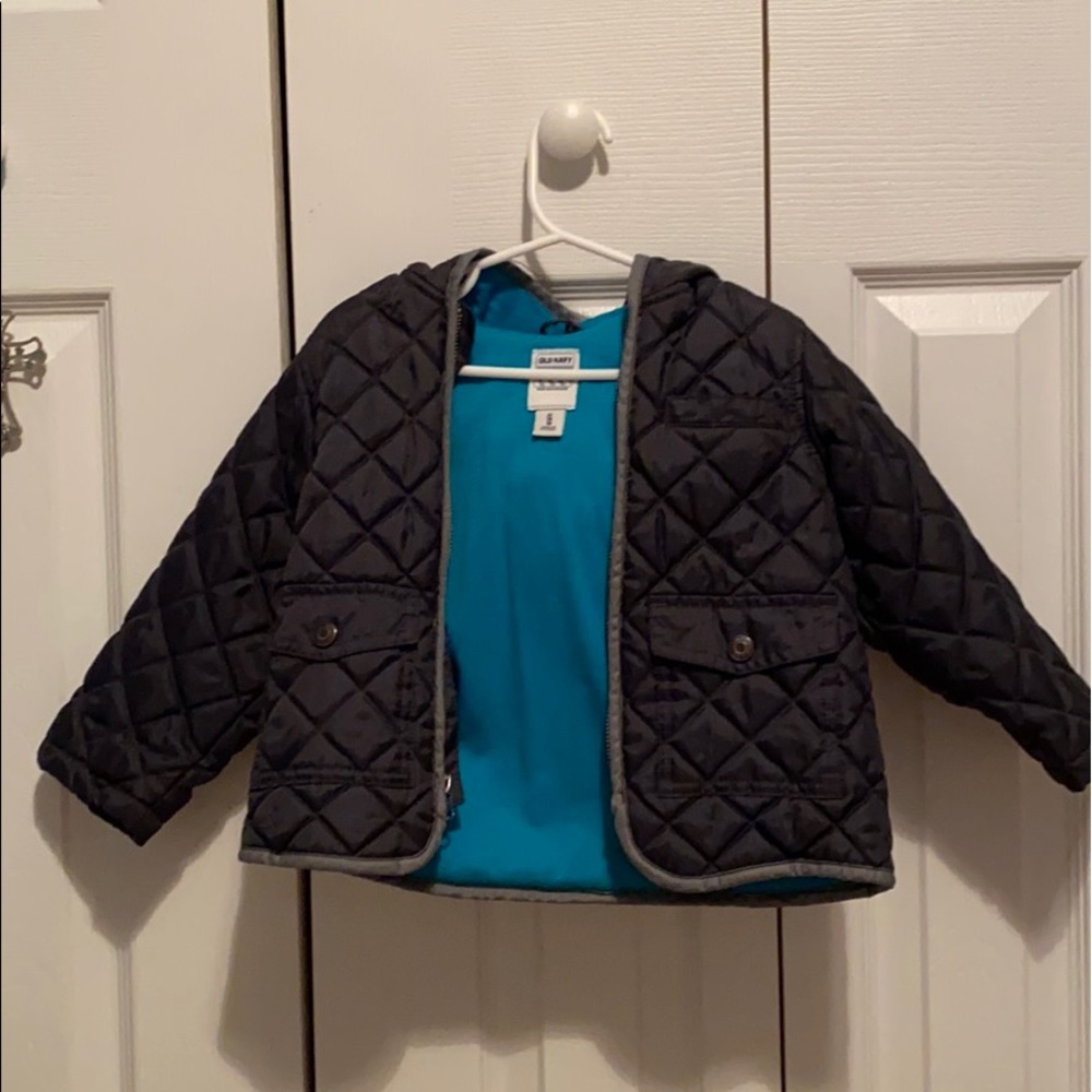 Dark gray hooded jacket with heavy lining inside